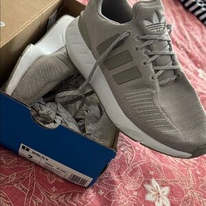 Adidas Women's Gray Athletic Shoes - in box